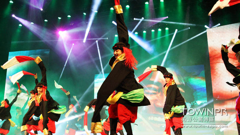 2013年甘孜州旅游推介會(huì)