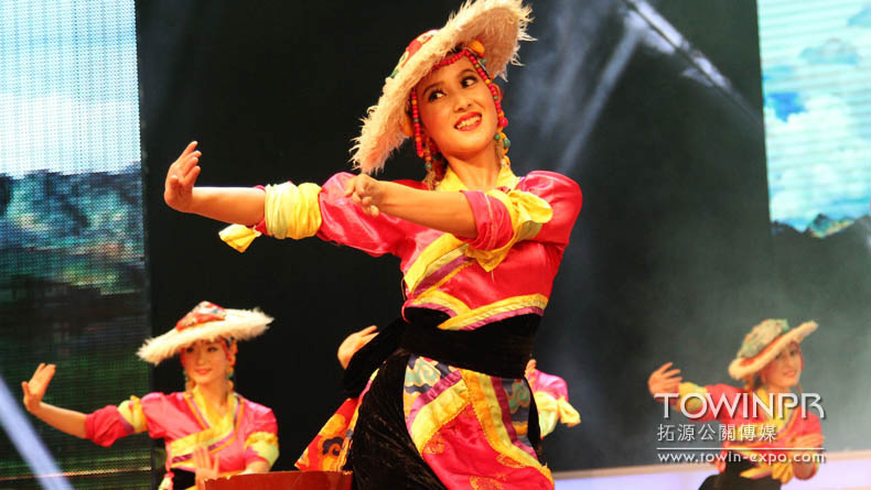 2013年甘孜州旅游推介會(huì)