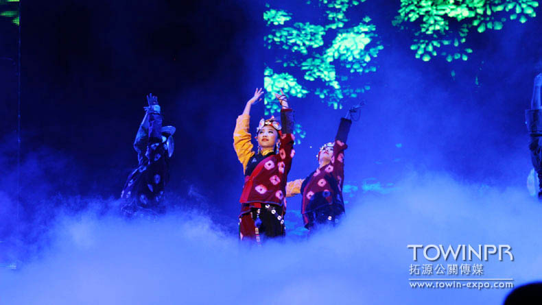 2013年甘孜州旅游推介會(huì)