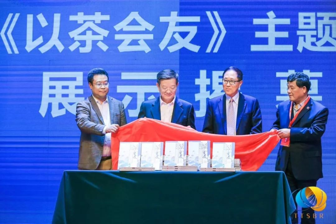 1682406574120635.jpg 640.jpg